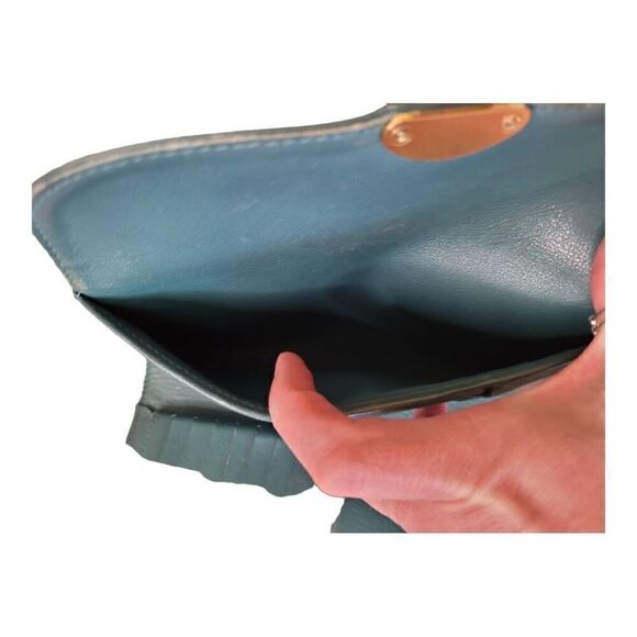 Louis Vuitton Mahina Amelia Leather Trifold Wallet GUC with LV Dust Bag - Picture 7 of 16